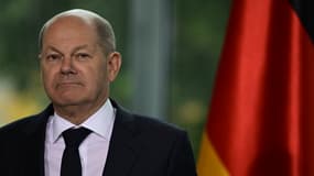 Olaf Scholz lors d'une conférence de presse pour le sommet de "l'Alliance pour une transformation", à Berlin, le 18 octobre 2022