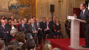 La quarantaine de ministres sera cependant attentive à toute allusion du chef de l'Etat à un prochain remaniement de l'équipe gouvernementale. Ici, Le président lors de la première conférence de presse.