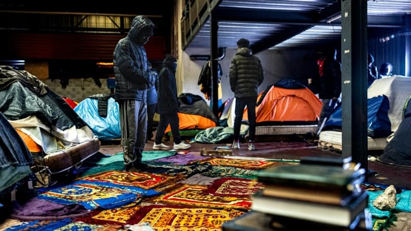 Plus de 280 personnes évacuées d'un campement de migrants insalubre à Calais