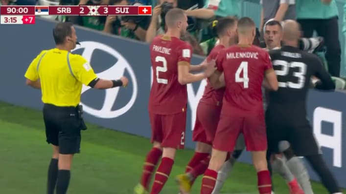 Début de bagarre lors de Serbie-Suisse, Coupe du monde 2022