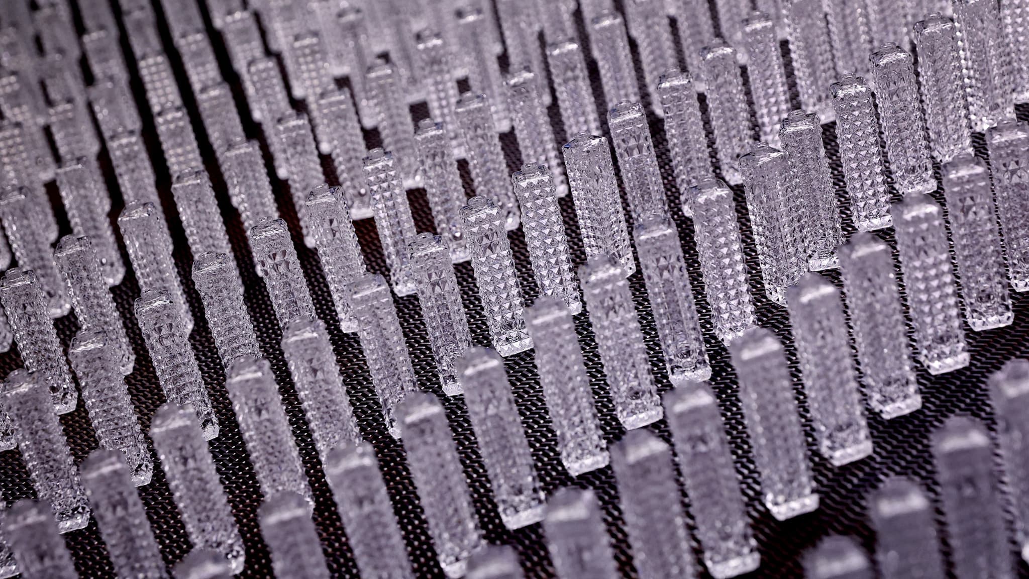 In Germany, a major manufacturer of perfume bottles threatens to close In Germany, a major manufacturer of perfume bottles threatens to close