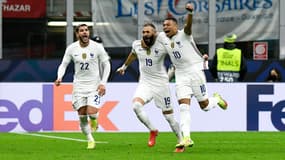 Karim Benzema et Kylian Mbappé célèbrent un but lors de France-Espagne