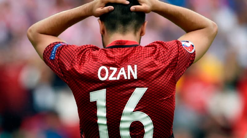 Ozan Tufan arrêté pour contrebande de voitures de luxe
