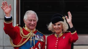 Charles et Camilla le 17 juin 2023 au balcon de Buckingham.