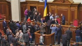 Une bagarre a eu lieu vendredi matin à la Rada, le parlement ukrainien.