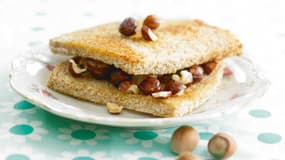 Faites ce croque aux noisettes rapidement grace à notre recette, à voir ici.