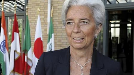 La décision d'ouvrir ou non une enquête judiciaire visant la ministre française de l'Economie Christine Lagarde pour son rôle dans un arbitrage rendu en faveur de l'homme d'affaires Bernard Tapie pourrait être prise le 10 juin, selon une source judiciaire