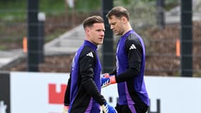 Marc-André ter Stegen et Manuel Neuer à l'entraînement avec l'Allemagne, le 6 juin 2024.