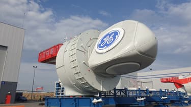 La première nacelle assemblée par GE Renewable Energy est sortie de l'usine de Montoir-de-Bretagne pour le futur parc éolien en mer de Saint Nazaire.