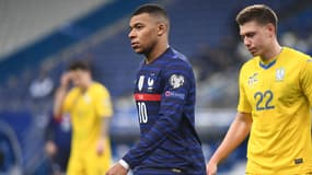 Kylian Mbappé durant France-Ukraine