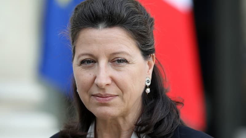 La ministre de la Santé a déclaré qu'une "grande consultation citoyenne sur les aides sociales" serait "lancée le 3 octobre."