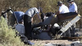 Des enquêteurs français sur les lieux du crash en mars dernier, à La Rioja en Argentine.