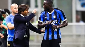 Antonio Conte à gauche, et Romelu Lukaku
