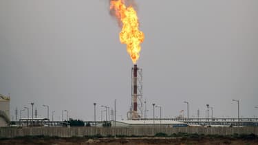 La France va accorder un prêt de 430 millions d'euros en 2017 à l'Irak dont le budget est fortement grevé par la lutte contre les jihadistes et la chute des cours du pétrole