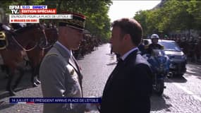 14-Juillet: Emmanuel Macron accueilli sur les Champs-Élysées par le chef d'État-major des armées