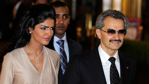 La fortune du prince Al-Walid, ici accompagné de sa femme, aurait été sous-estimée par Forbes dans son classement annuel.