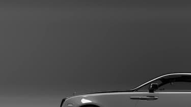 Toit, capot, entourages de pare-brise et de radiateur, il faut débourser environ 30.000 euros pour équiper le coupé Wraith.