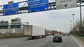L'autoroute A1 à la sortie de Lille en direction de Paris

