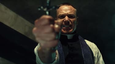 Ben Daniels dans la série "L'exorciste" la série de Fox.