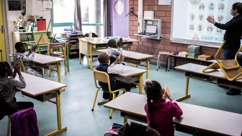 La reprise des cours dans une école de La Courneuve, en Seine-Saint-Denis, le 14 mai 2020 (photo d'illustration)