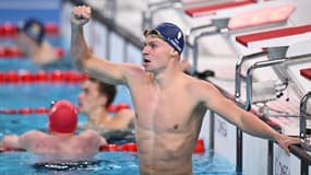 Léon Marchand après sa victoire sur le 400m 4 nages des Jeux olympiques, le 28 juillet 2024
