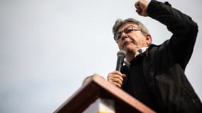 Jean-Luc Mélenchon appelle à l'annulation de ce France-Turquie