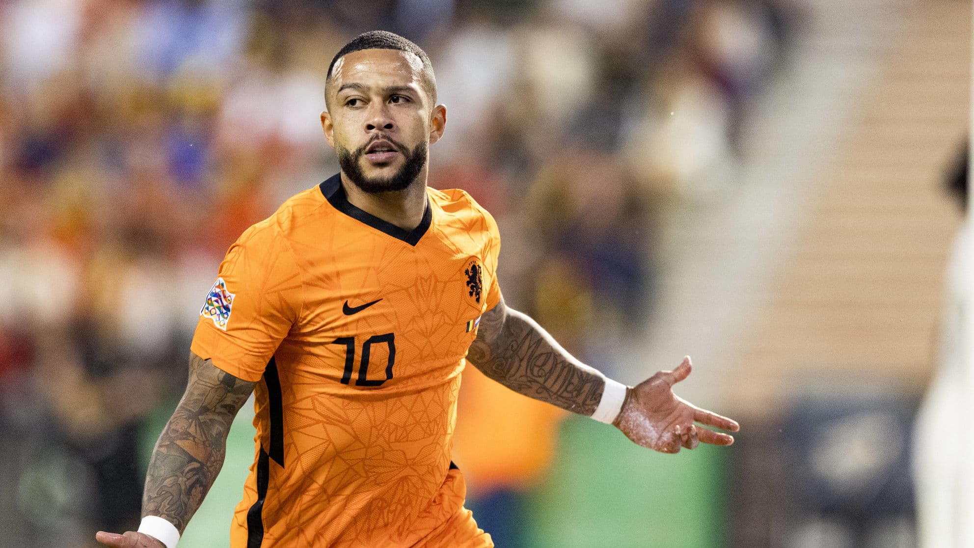 Pays Bas - Épanoui et libéré, Memphis Depay explique les dessous de son  renouveau