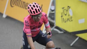 Sergio Higuita sur les routes du Tour de France, en juillet 2021