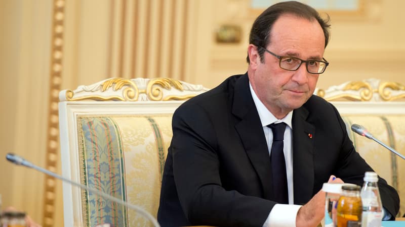 François Hollande en visite au Kazakhstan le 5 décembre 2014.