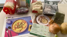 RMC Conso a testé pour vous HelloFresh et Quitoque, qui proposent des box de repas pour cuisiner soi-même à la maison.