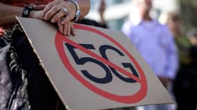 Le 21 septembre, une manifestation contre la 5G s'est tenue à Bern, en Suisse. 