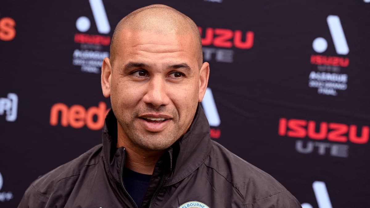 Avant de prendre la tête de l'ESTAC, Patrick Kisnorbo dirigeait Melbourne City, également membre du City Football Group. Avant de prendre la tête de l'ESTAC, Patrick Kisnorbo dirigeait Melbourne City, également membre du City Football Group.