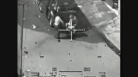 La vidéo d'un raid d'hélicoptère américain à Bagdad qui avait provoqué la mort de deux employés de l'agence Reuters et de plusieurs autres personnes en juillet 2007 a été divulguée lundi par Wikileaks.org, un site spécialisé dans la diffusion d'informatio