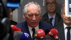 François Bayrou à la prison de Saint-Quentin-Fallavier (Isère), le 23 avril 2025