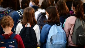 Rentrée dans un collège à Vincennes, en bordure de Paris, le 1er septembre 2020 