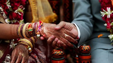 Un couple d'Indiens au cours de leur cérémonie de mariage (Photo d'illustration).