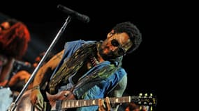 Lenny Kravitz sur la scène du Cognac Blues Passion le 2 juillet 2015. 