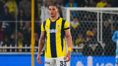 Le défenseur brésilien Diego Carlos avec Fenerbahçe en janvier 2025