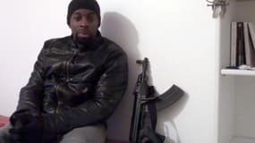 Amedy Coulibaly, l'auteur de la prise d'otages de la porte de Vincennes se serait procuré des armes en Belgique pour lui et les frères Kouachi.