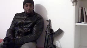 Amedy Coulibaly, l'auteur de la prise d'otages de la porte de Vincennes se serait procuré des armes en Belgique pour lui et les frères Kouachi.