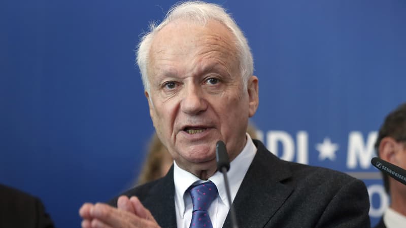 Jean-Marie Cavada le 5 mai 2014 lors de la présentation du programmes de l'UDI pour les européennes. Il a depuis quitté le parti.