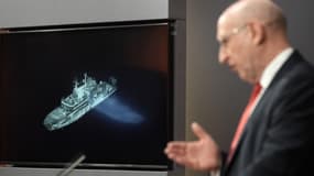 Le ministre britannique de la Défense John Healey lors d'une conférence de presse le 19 novembre 2025, à Londres (Royaume-Uni).