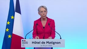 La Première ministre Élisabeth Borne réagit aux résultats du second tour des élections législatives, le 19 juin 2022.