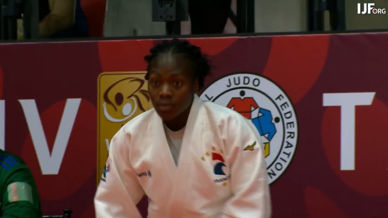 Le judogi Mizuno d'Agbégnénou ce vendredi à Tel Aviv Le judogi Mizuno d'Agbégnénou ce vendredi à Tel Aviv