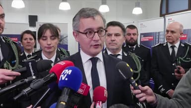 Gérald Darmanin lors d'un déplacement à la prison de la Santé, le 21 novembre 2025