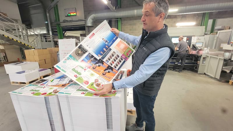 "On peut atteindre 100 tonnes de bulletins par jour": une partie du matériel électoral des municipales est imprimé dans cette usine (à quelques jours des élections le rythme est infernal)