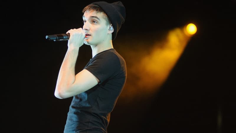 Le chanteur britannique Tom Parker, ici en 2013 lors d'un concert à Chicago (Illinois). 