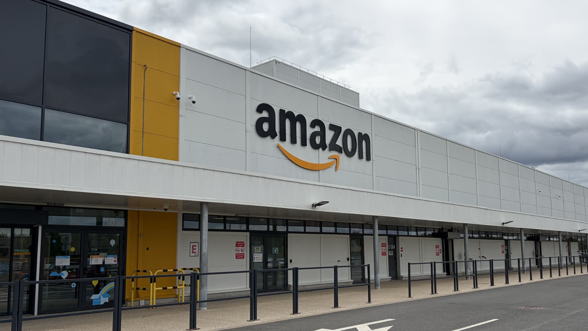 Amazon, Prime Günleri'nde hızlı teslimatı yapay zeka ile nasıl başarıyor?