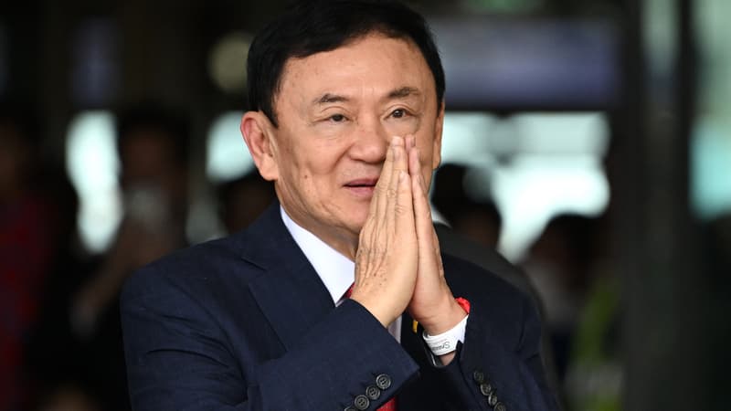 Thaïlande: accusé de lèse-majesté, l'ex-Premier ministre Thaksin Shinawatra libéré sous caution
