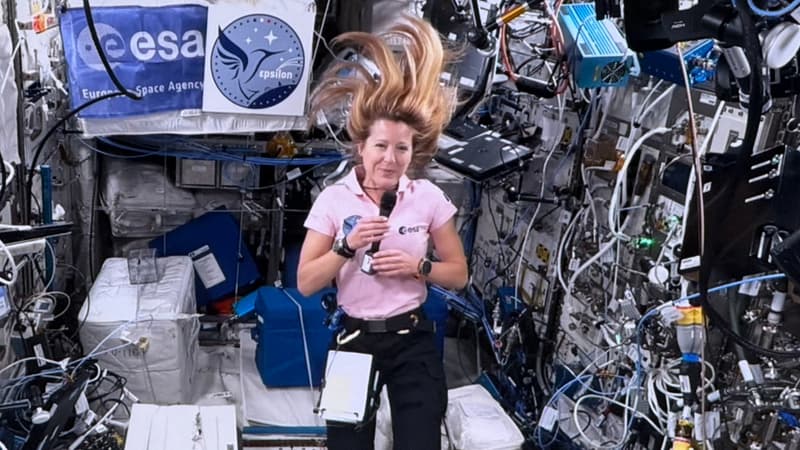 "Je pense fort à vous": émue aux larmes, Sophie Adenot s'adresse aux Français depuis l'espace